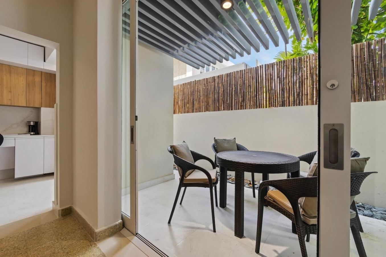 Ferienwohnung Hidden Gem In Miramar- Power Generator- Parking San Juan Exterior foto